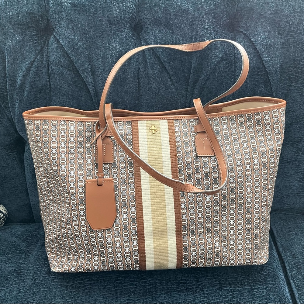 Beautiful Tory Burch Gemini Link Canvas Tote
